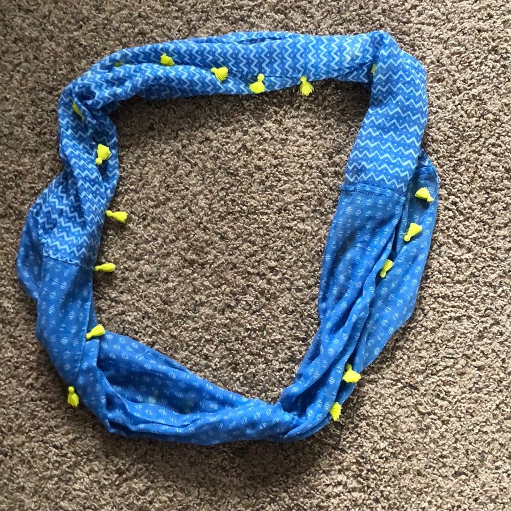 infinity scarf